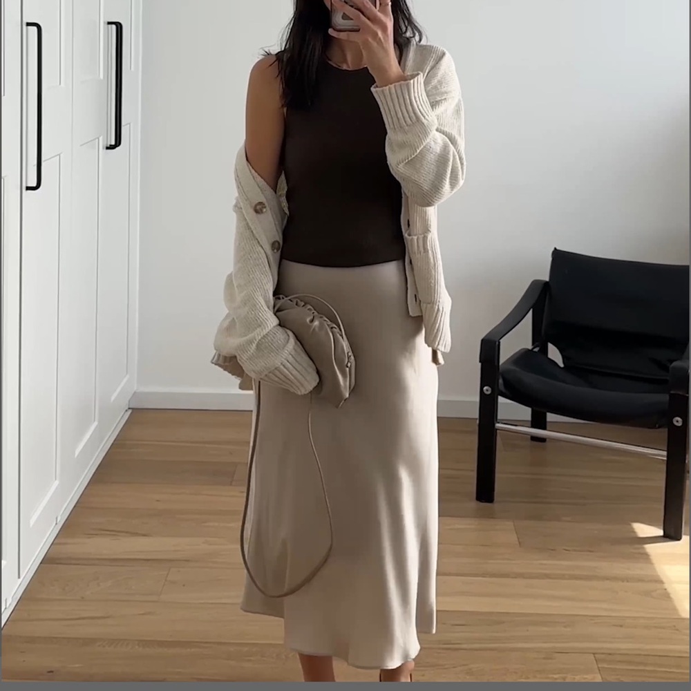 Quince 100% Washable Silk Midi Skirt in champagne